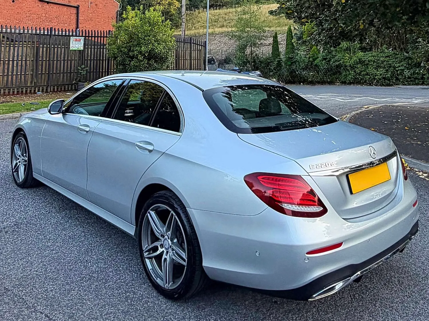 2017 Mercedes-Benz E-Class E220 d AMG Line 9G-Tronic in Silver — photo 2