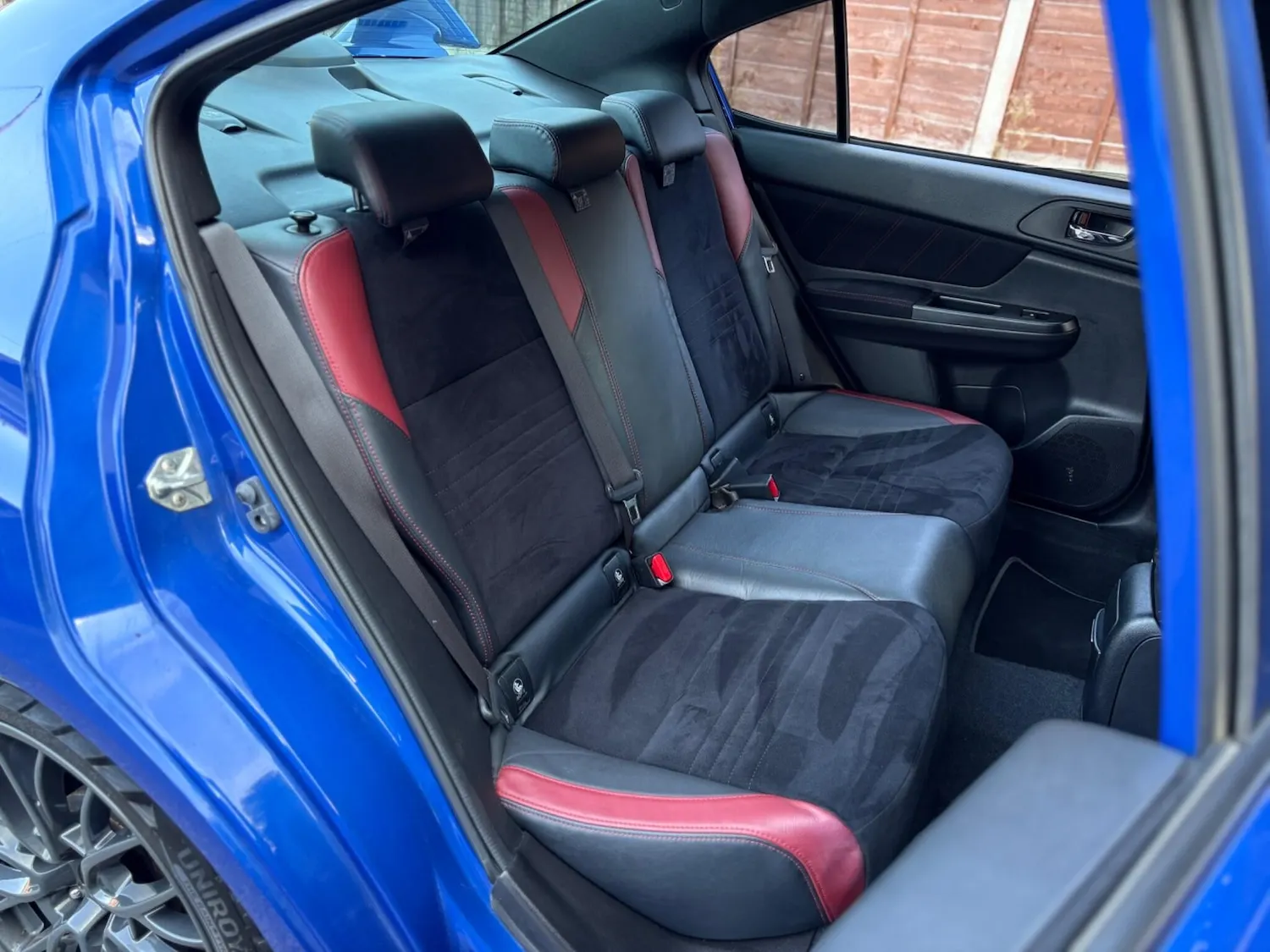 2014 Subaru WRX STI 2.5T Type UK 4WD Euro 6 in Blue — photo 3