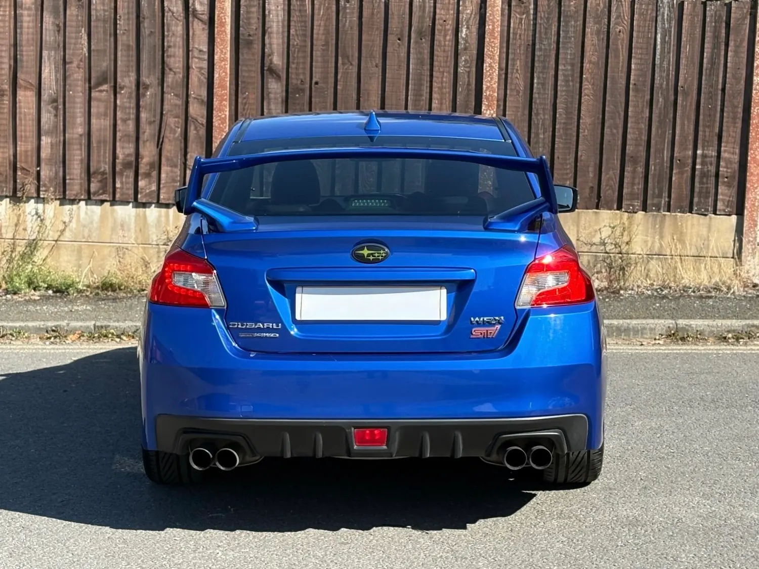 2014 Subaru WRX STI 2.5T Type UK 4WD Euro 6 in Blue — photo 4